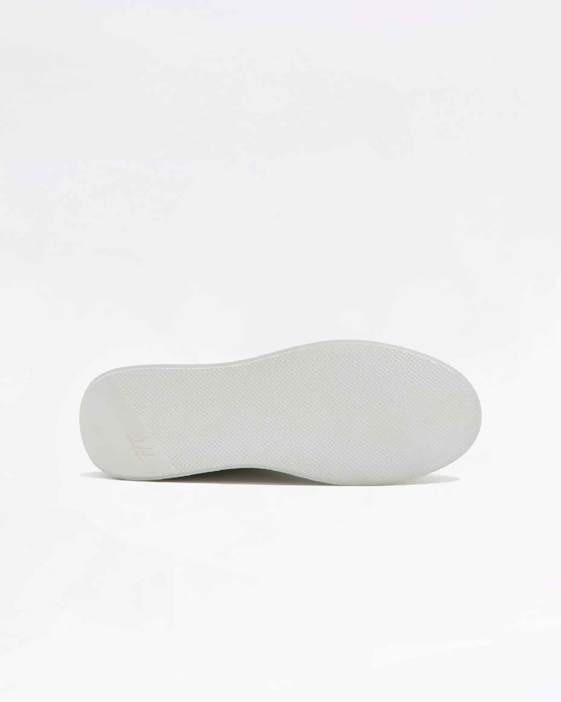 2H #0212 2001 1312 White Casual shoes