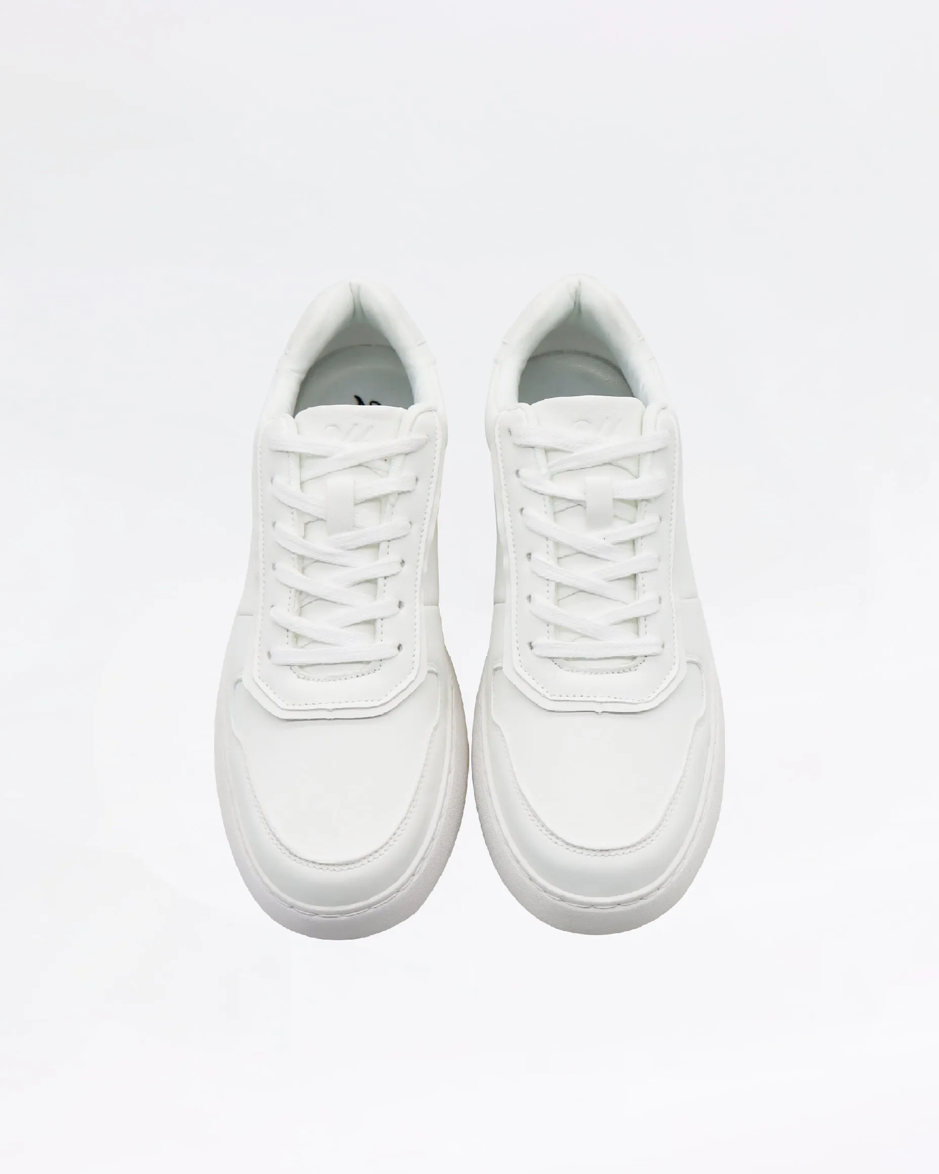 2H #0212 2001 1312 White Casual shoes