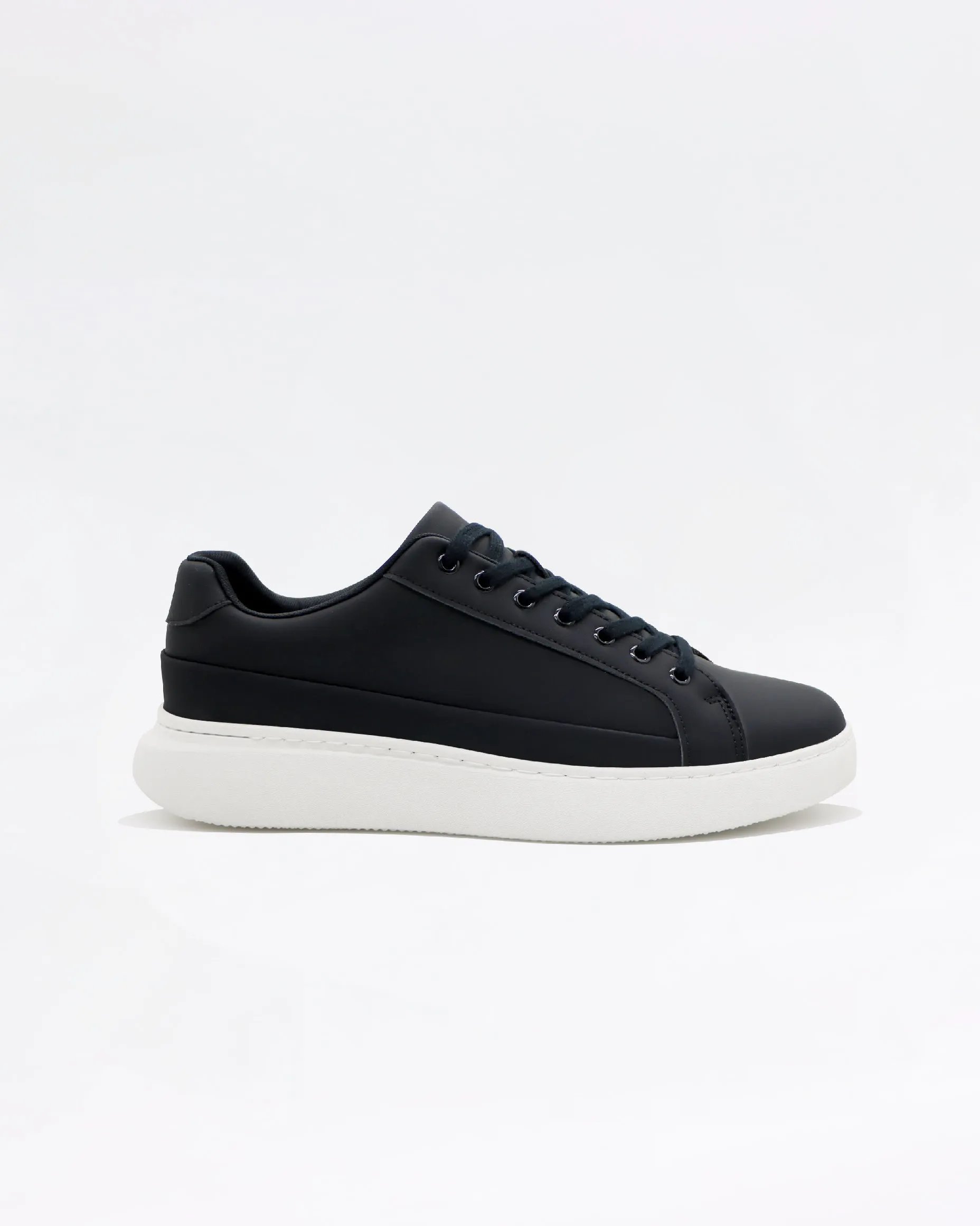 2H #0212 2008 1312 Black Casual shoes
