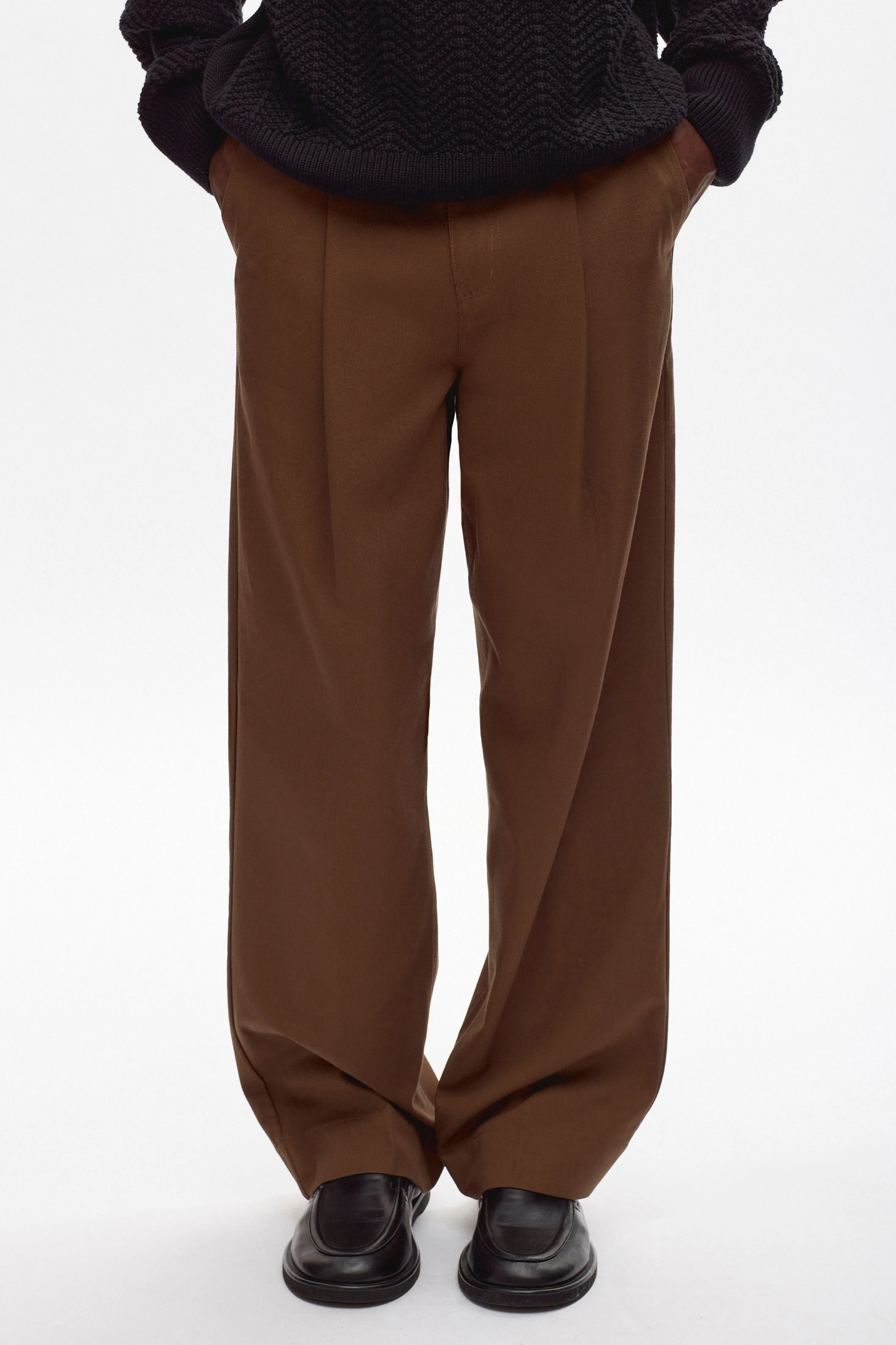 Men's Nilus Trouser in Walnut